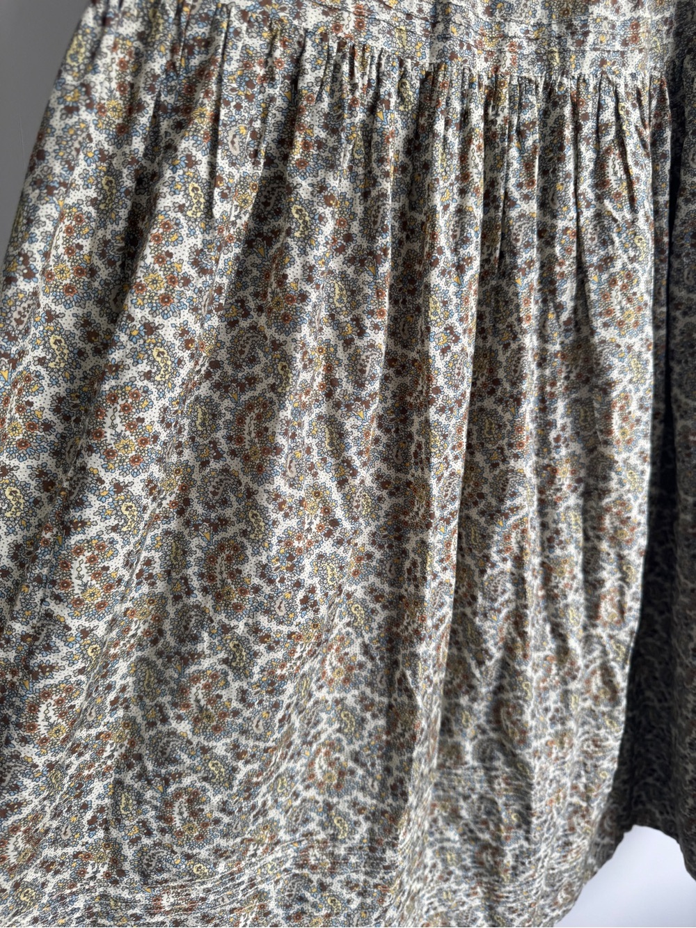 ✨like new✨ Dôen Rosamund Dress in Cream Tilbury Paisley Size XS Puff Sleeve - Picture 7 of 10